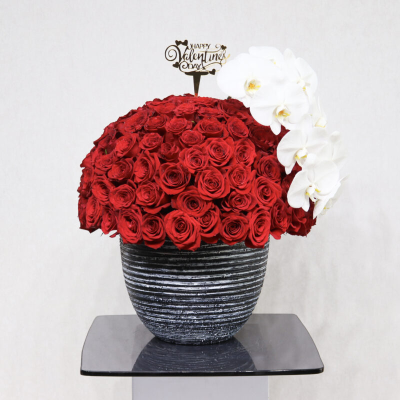 Love Red & White - Image 2